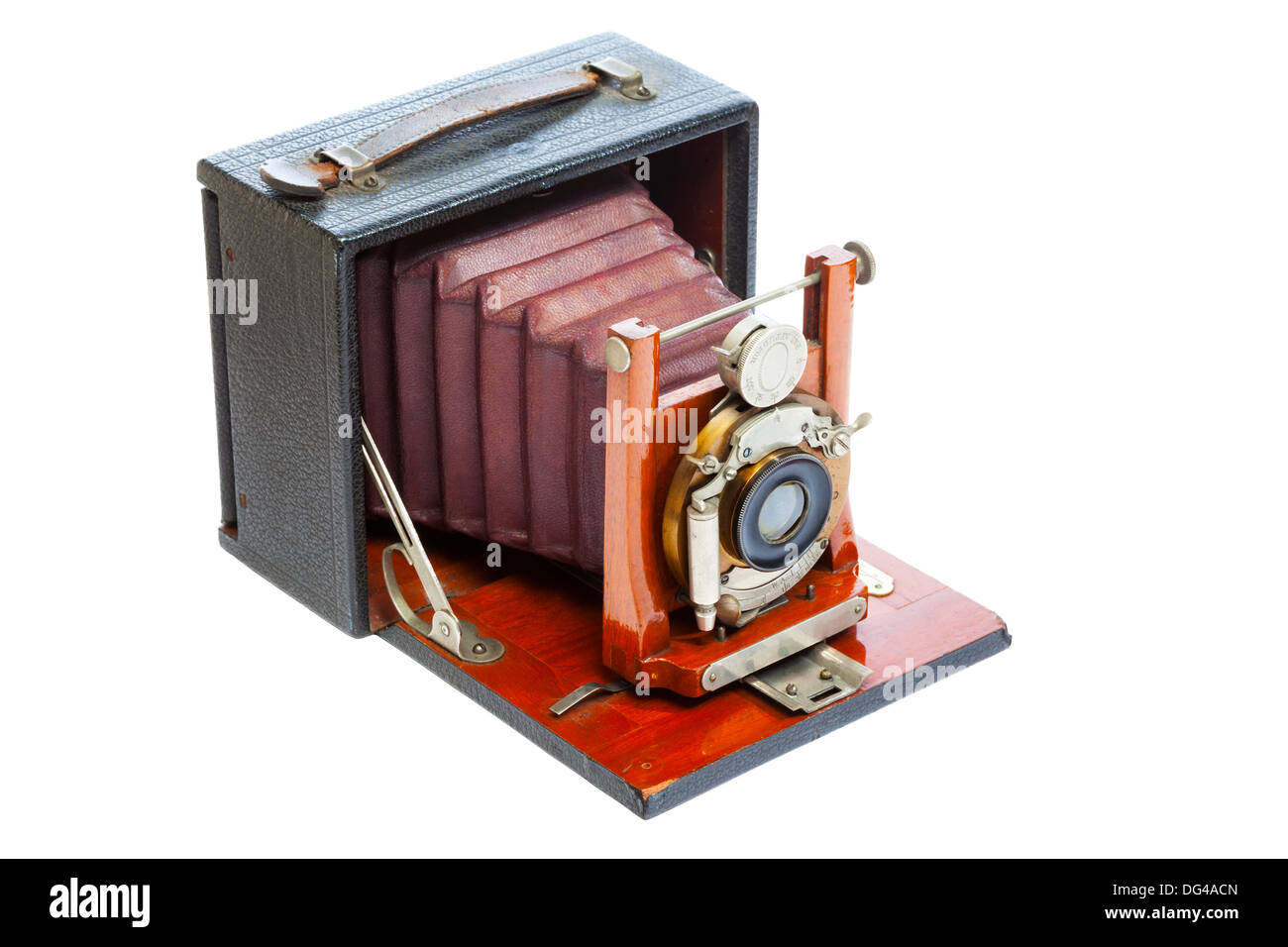 La caméra de vision antique avec soufflet cuir isolé sur fond blanc Banque D'Images
