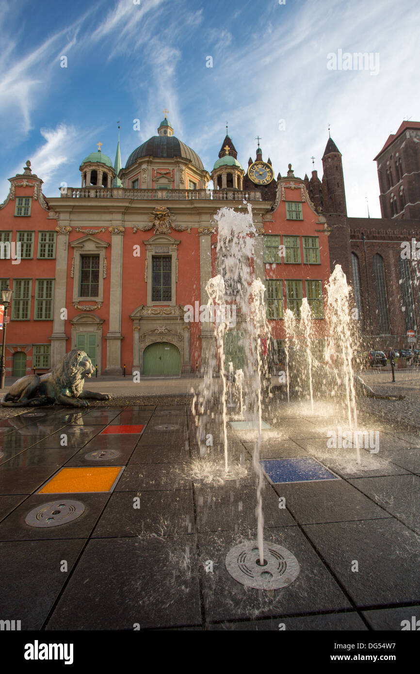 La Pologne, Gdansk, détail des maisons de la vieille ville. Banque D'Images