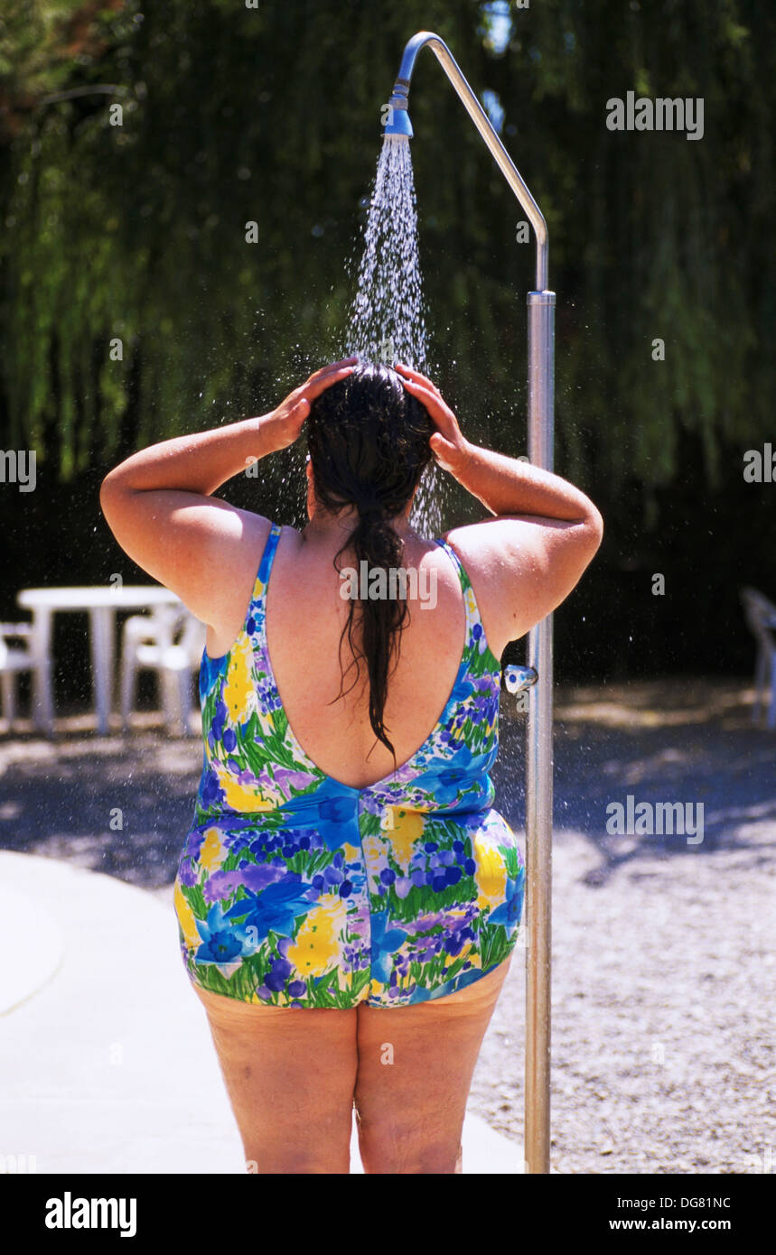 Fat Woman Swimsuit Overweight Banque De Photographies Et Dimages à