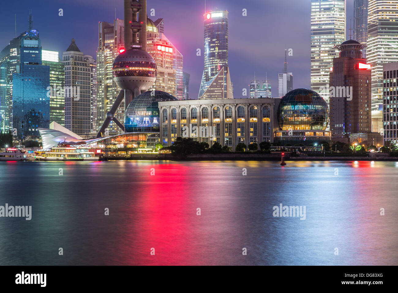 La ville de Shanghai Pudong vue du Bund, le magnifique paysage de la ville Banque D'Images