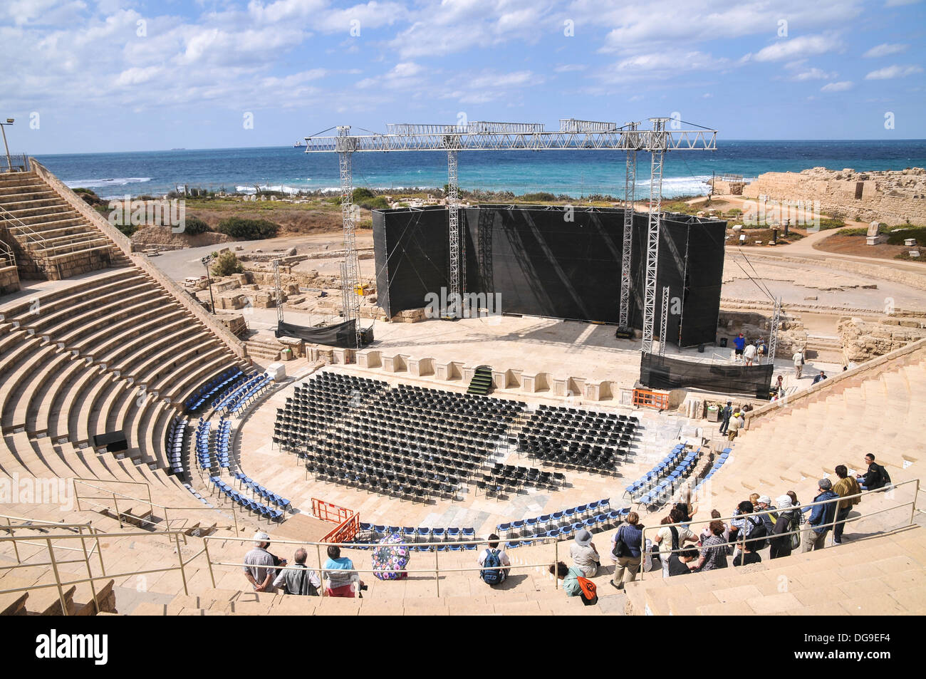 Israël, Césarée, l'amphithéâtre, sur la rive sud de la ville actuellement utilisés pour des spectacles en plein air Banque D'Images