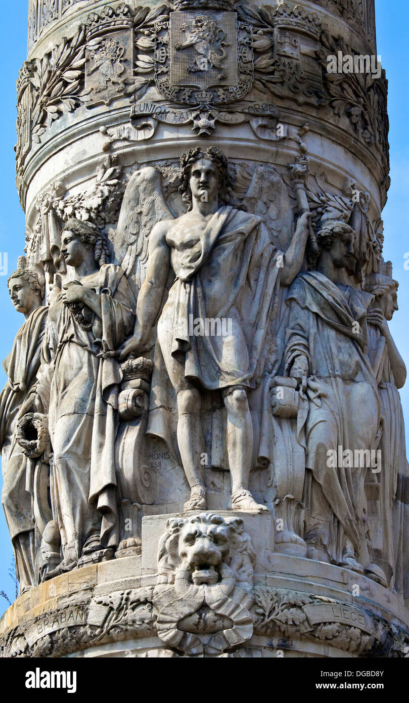 Close-up plus de détails sur la Colonne du Congrès à Bruxelles, Belgique. Banque D'Images