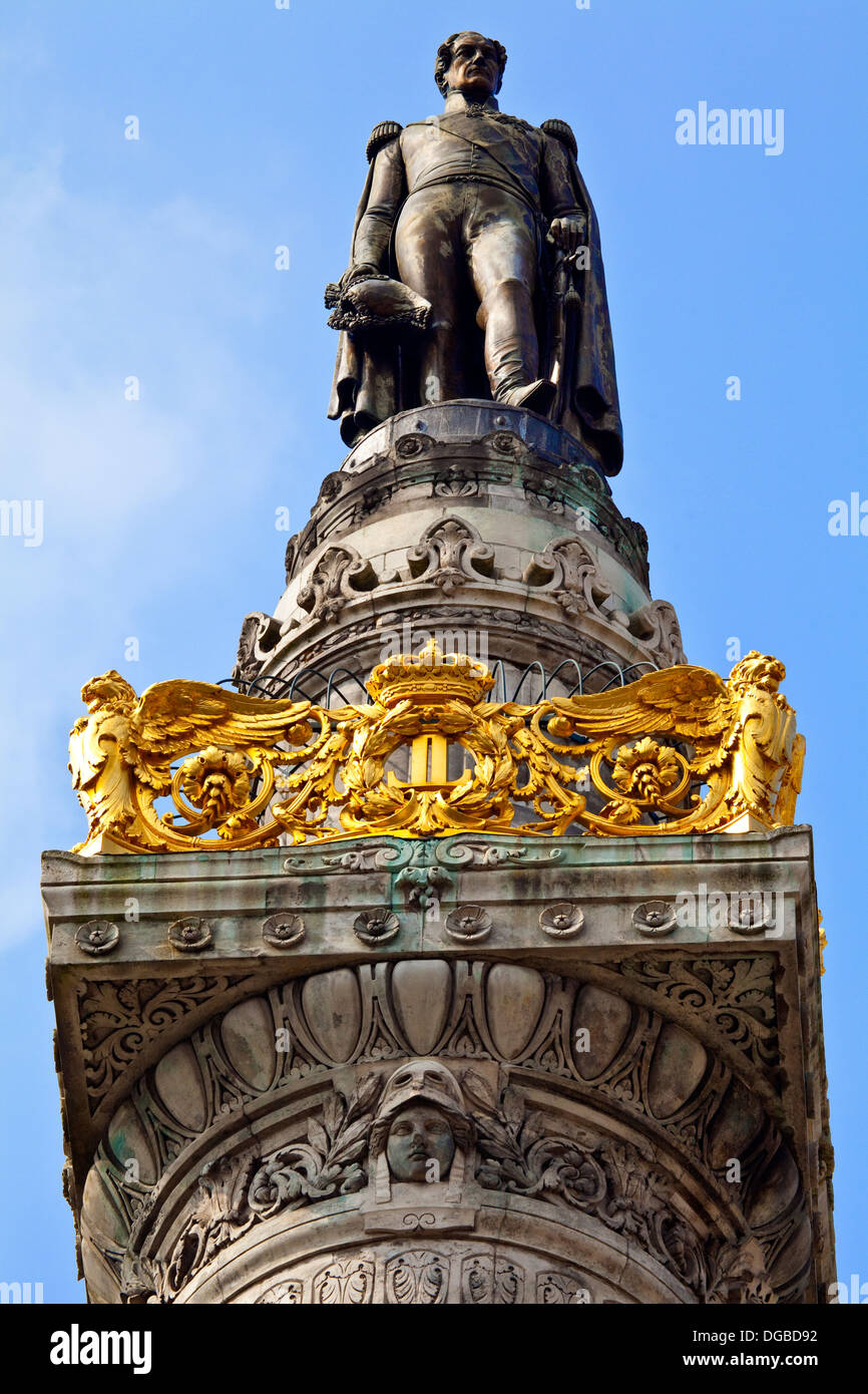 Statue du Roi Léopold I statue sur la Colonne du Congrès à Bruxelles. Banque D'Images