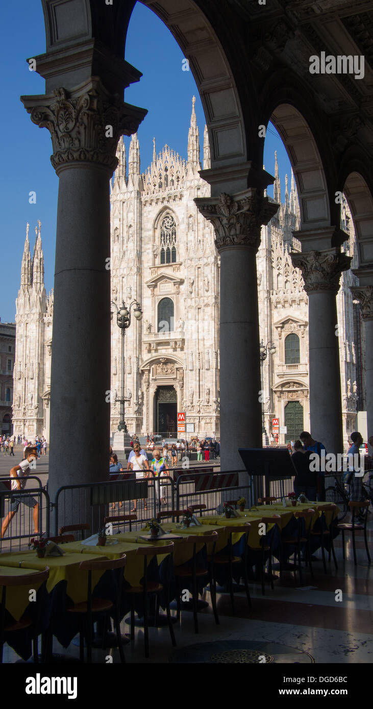 La cathédrale Duomo de Milan/sur la Piazza del Duomo, Milan, Lombardie, Italie Banque D'Images