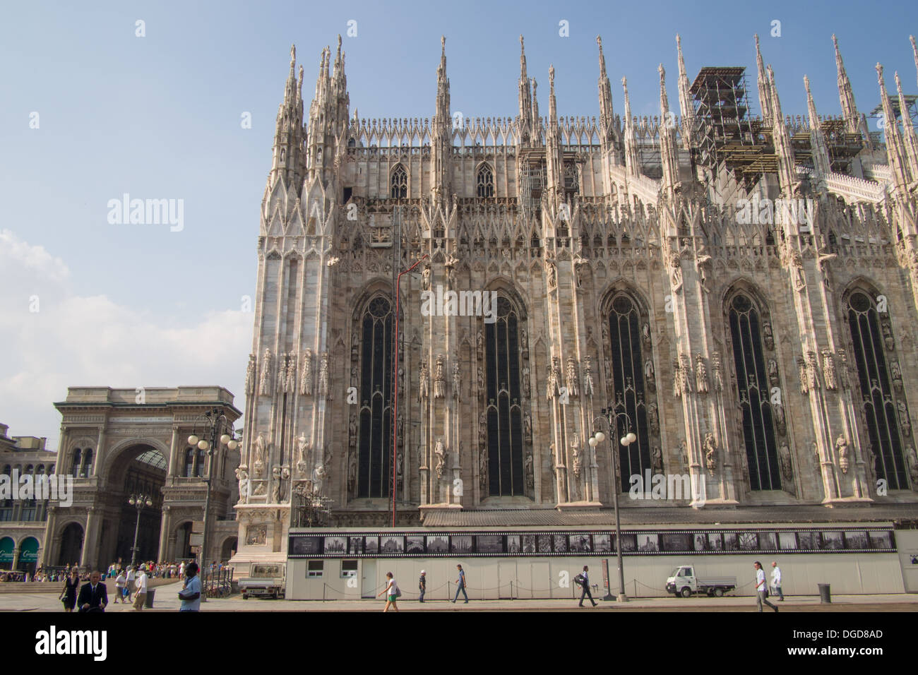 La cathédrale Duomo de Milan/et Galleria Vittorio Emanuele II shopping mall, la Piazza del Duomo, Milan, Lombardie, Italie Banque D'Images