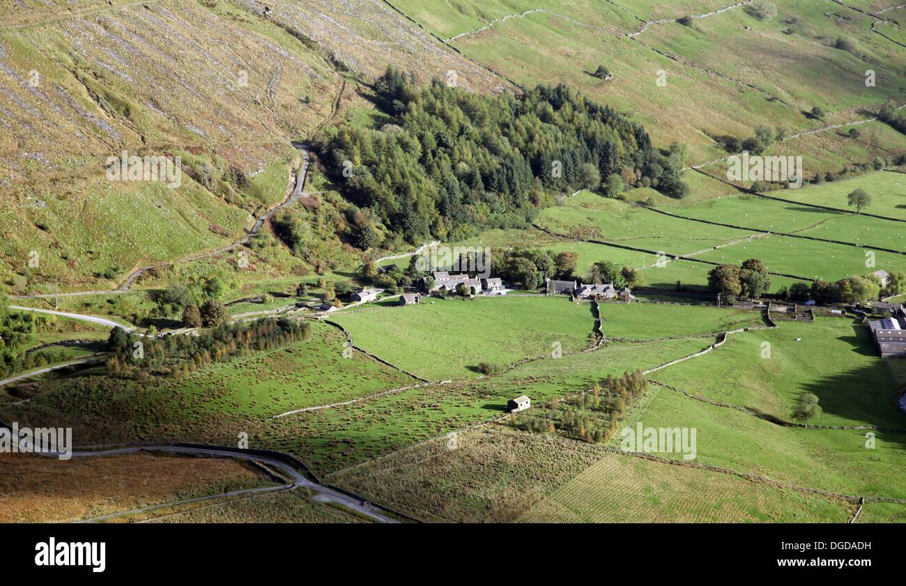 Vue aérienne d'un joli hameau village de Cumbria Banque D'Images