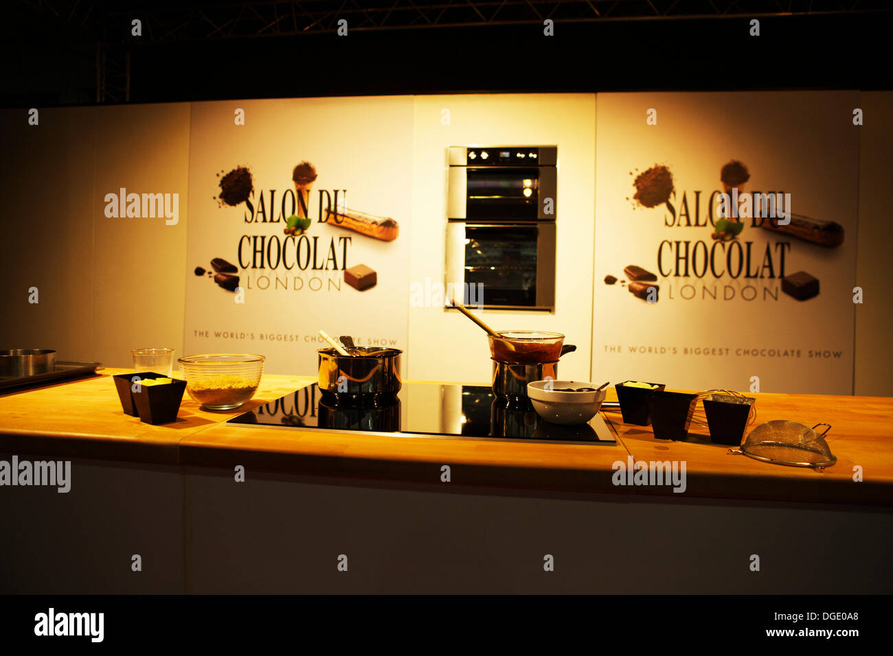 Olympia, Londres, Royaume-Uni 18 octobre 2013. Salon du Chocolat - Le plus grand salon du chocolat. Crédit : Tony Farrugia/Alamy Live News Banque D'Images