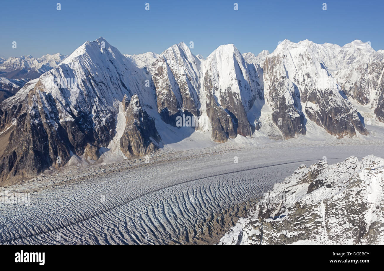 Ruth Glacier, dans la chaîne de montagnes de l'Alaska, Denali National Park et préserver près du Mont McKinley Banque D'Images