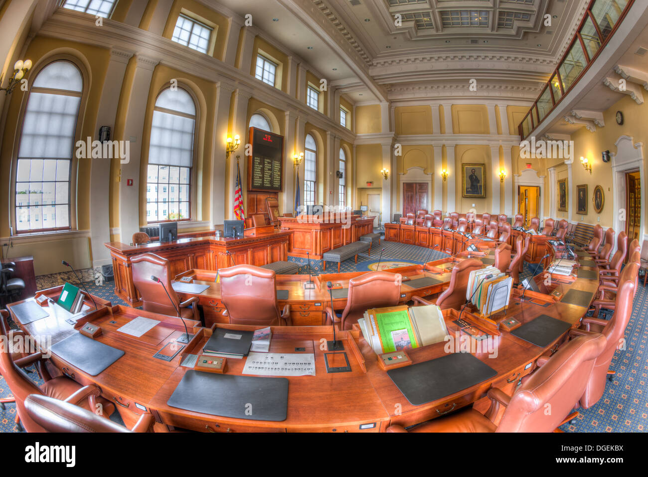 Une vue de l'intérieur de la Chambre du Sénat dans le Maine State House de Augusta, Maine. Banque D'Images