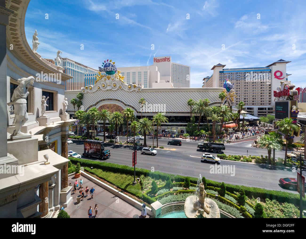 Harrah's et les casinos Quad vu du Forum Shops at Caesars, Las Vegas Boulevard (le Strip), Las Vegas, Nevada, USA Banque D'Images