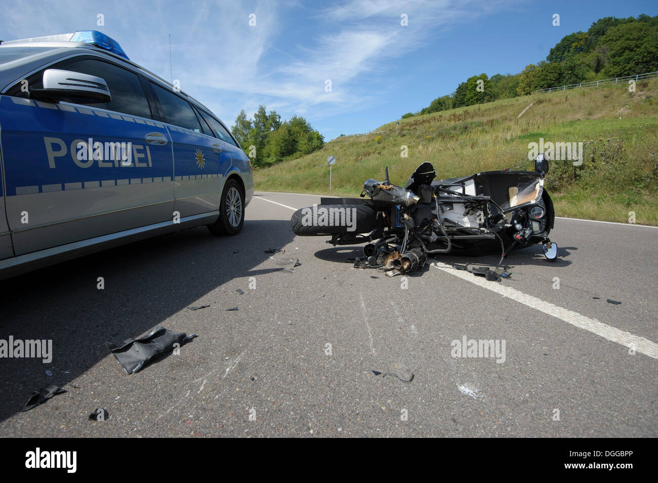 Accident de moto Banque de photographies et d'images à haute résolution -  Alamy