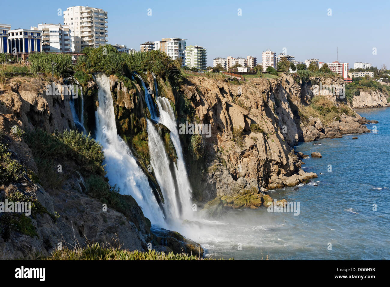 Duden waterfall ou cascade Karpuzkaldiran, Antalya, Turkish Riviera, la Turquie, l'Asie Banque D'Images