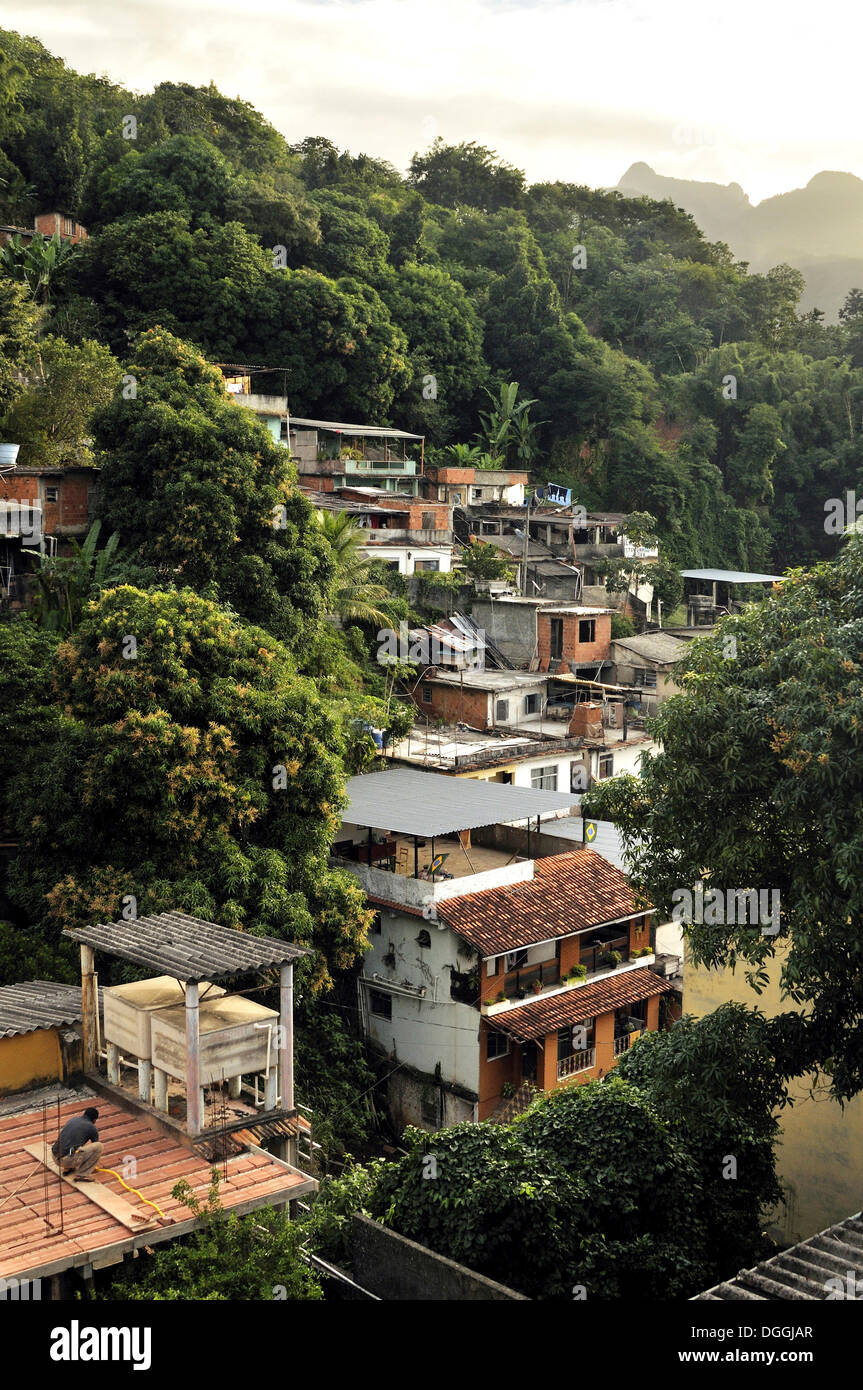 Quartier de taudis de Favela Morro da Formiga, quartier de Tijuca, Rio de Janeiro, Brésil, Amérique du Sud Banque D'Images