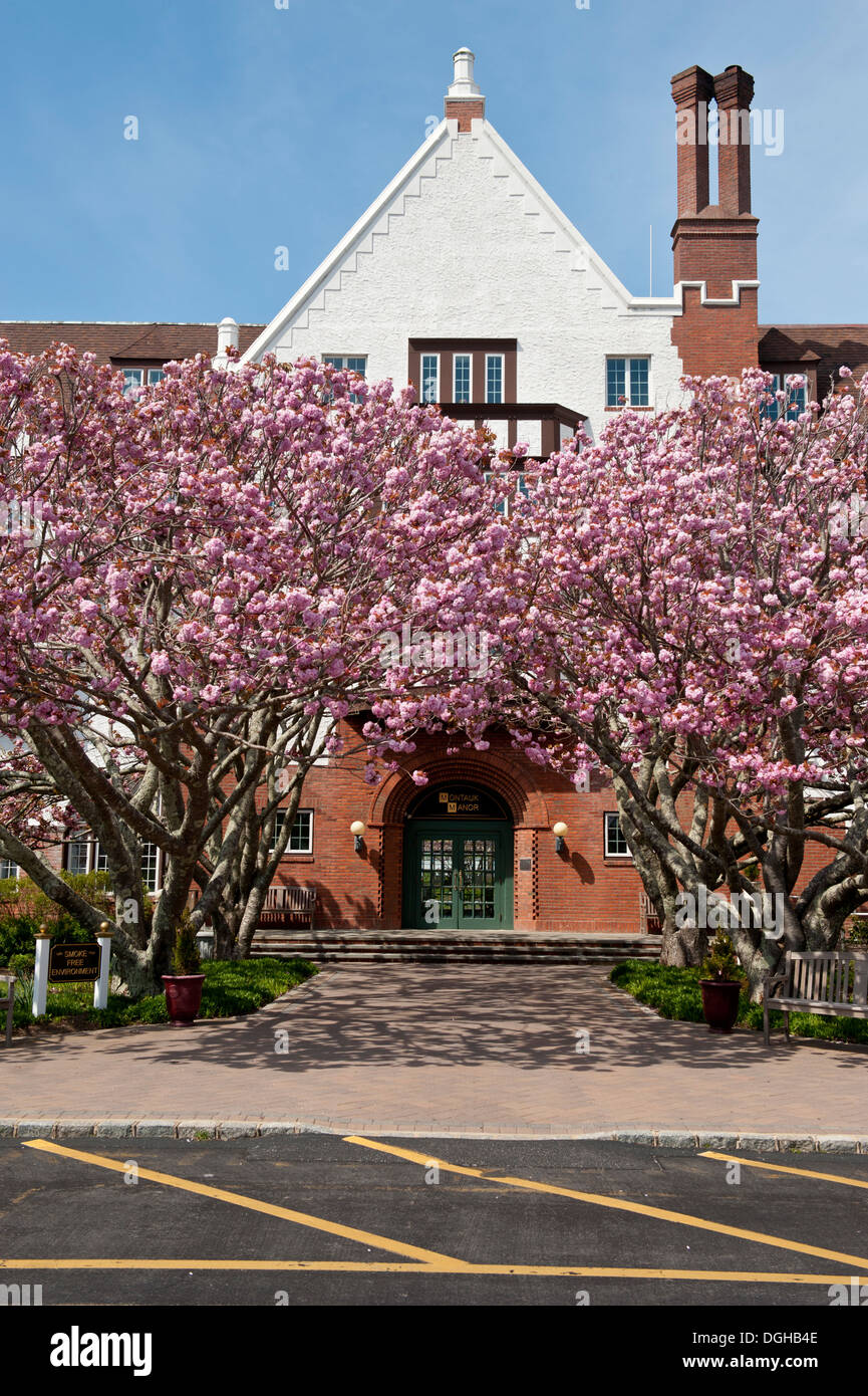 Montauk, NY - 4/25/12 - l'extérieur de la Montauk Manor à East Hampton 11937 263 Street à Montauk, NY Le 25 avril 2012. Banque D'Images