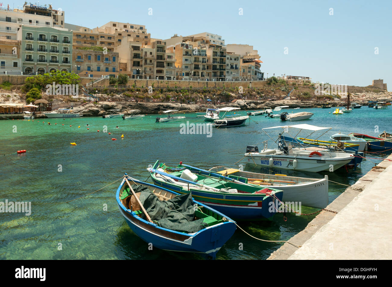 Le port à Xlendi Bay, Gozo, Malte Banque D'Images