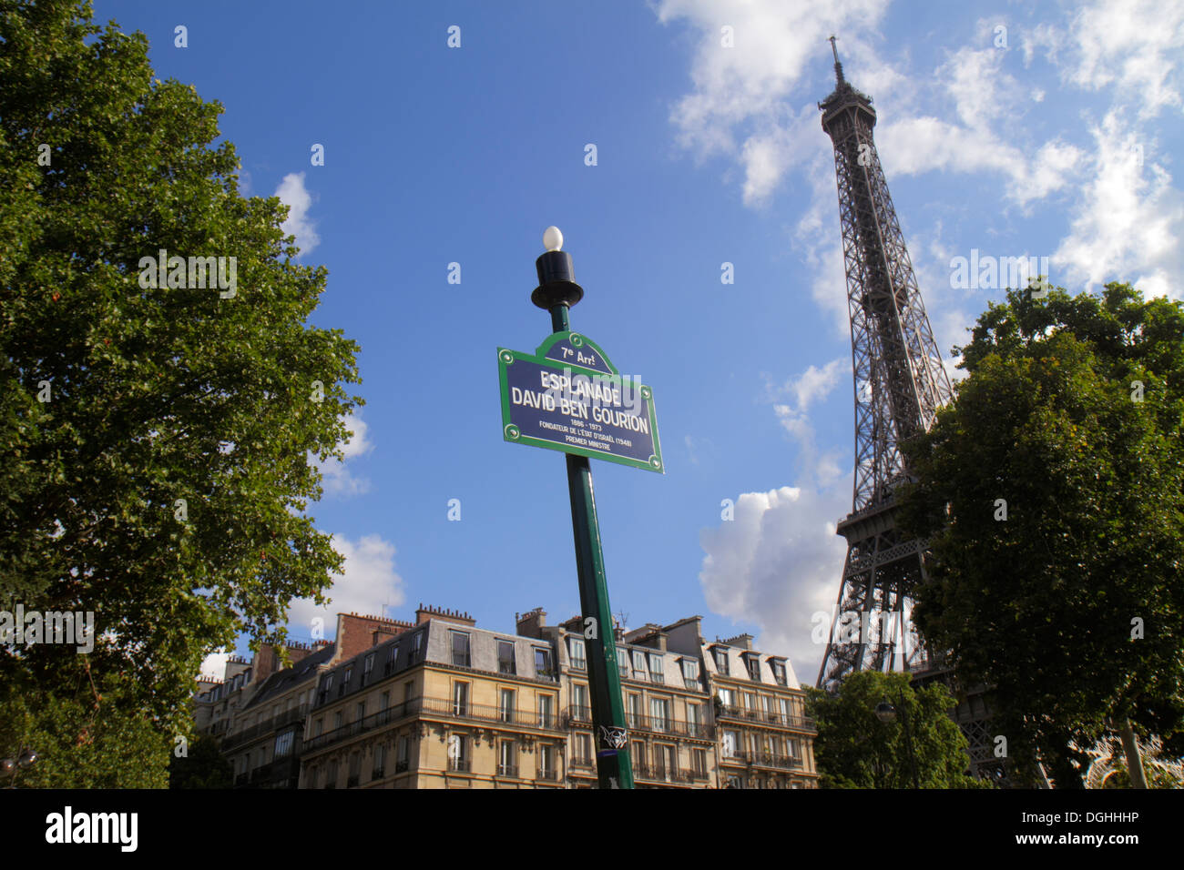 Paris France,7ème arrondissement,Quai Branly,panneau,Esplanade David Ben Gourion,Premier ministre israélien,Tour Eiffel,France130819140 Banque D'Images