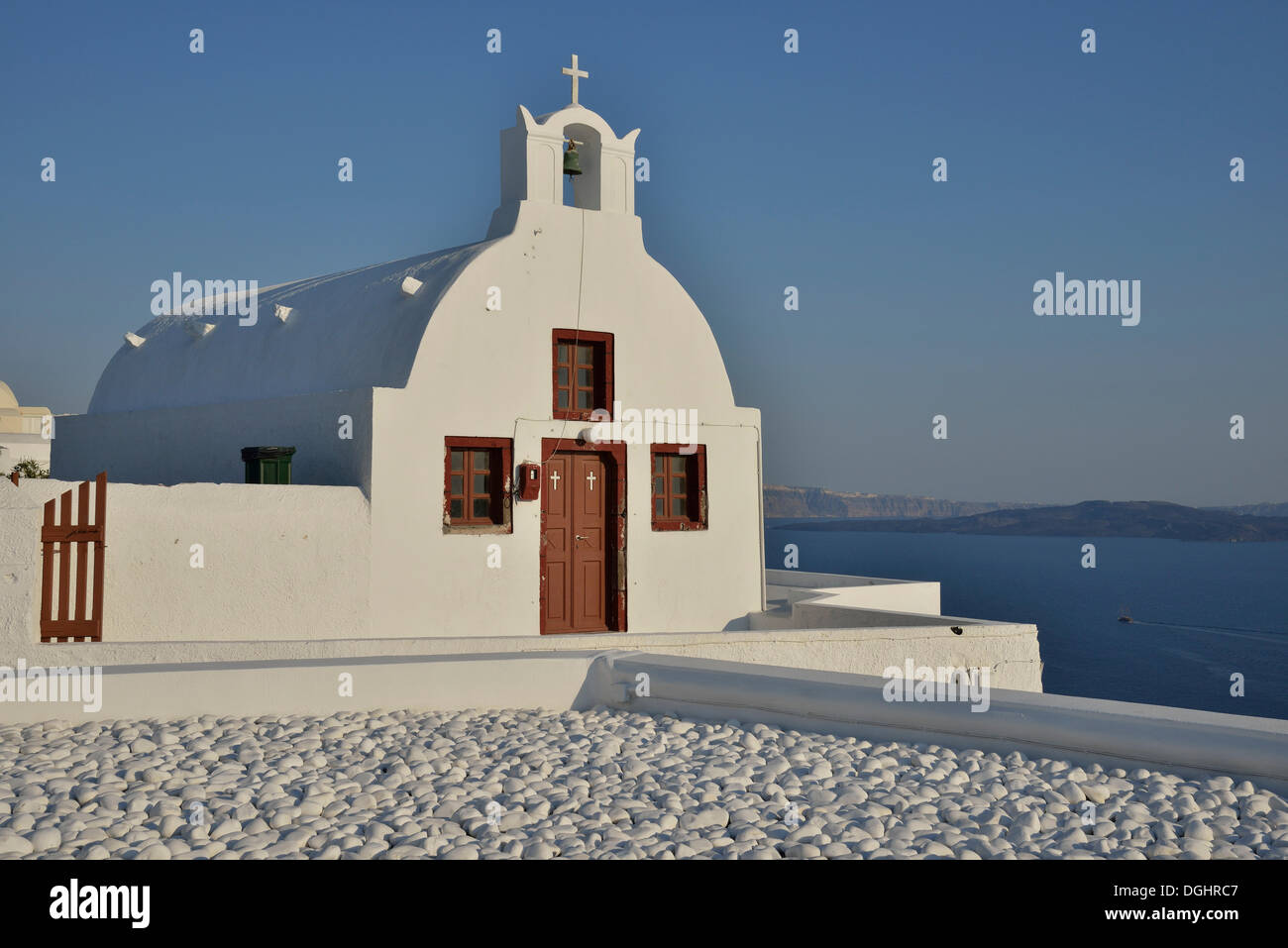 Chapelle à Oia, Santorini, Cyclades, Grèce, îles grecques, Europe Banque D'Images