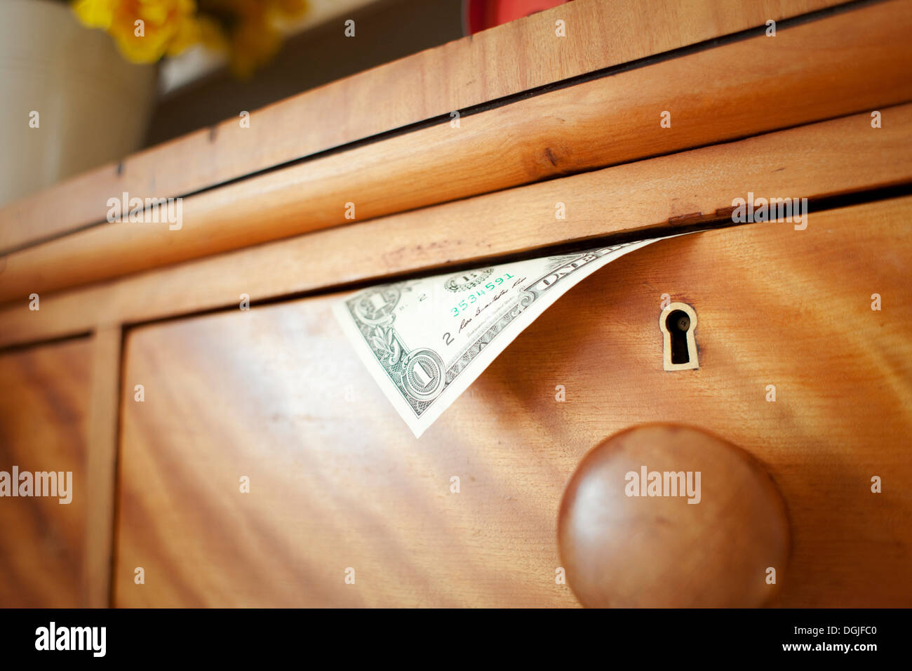 One dollar bill in drawer, Close up Banque D'Images