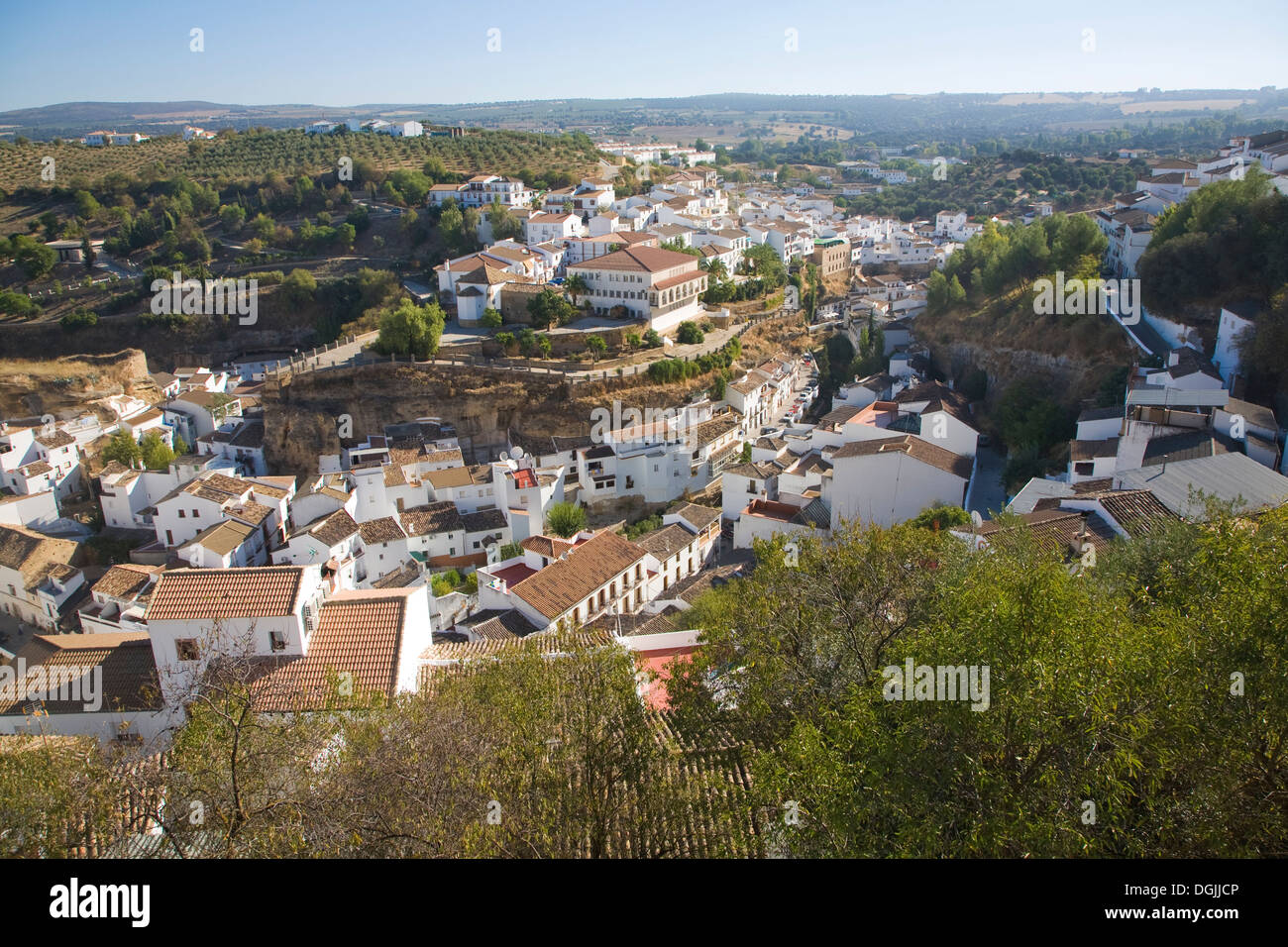 Pueblos Blancos bâtiments blanchis à Setenil de las Bodegas, province de Cadix, Espagne Banque D'Images