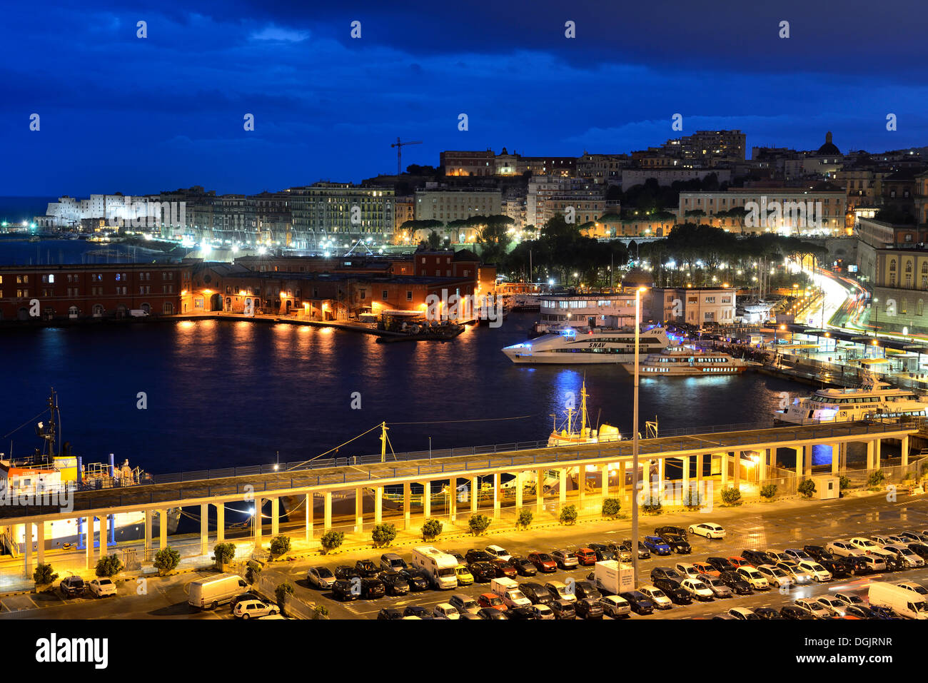 Port de Naples, Campanie, Italie du sud, Italie, Europe Banque D'Images