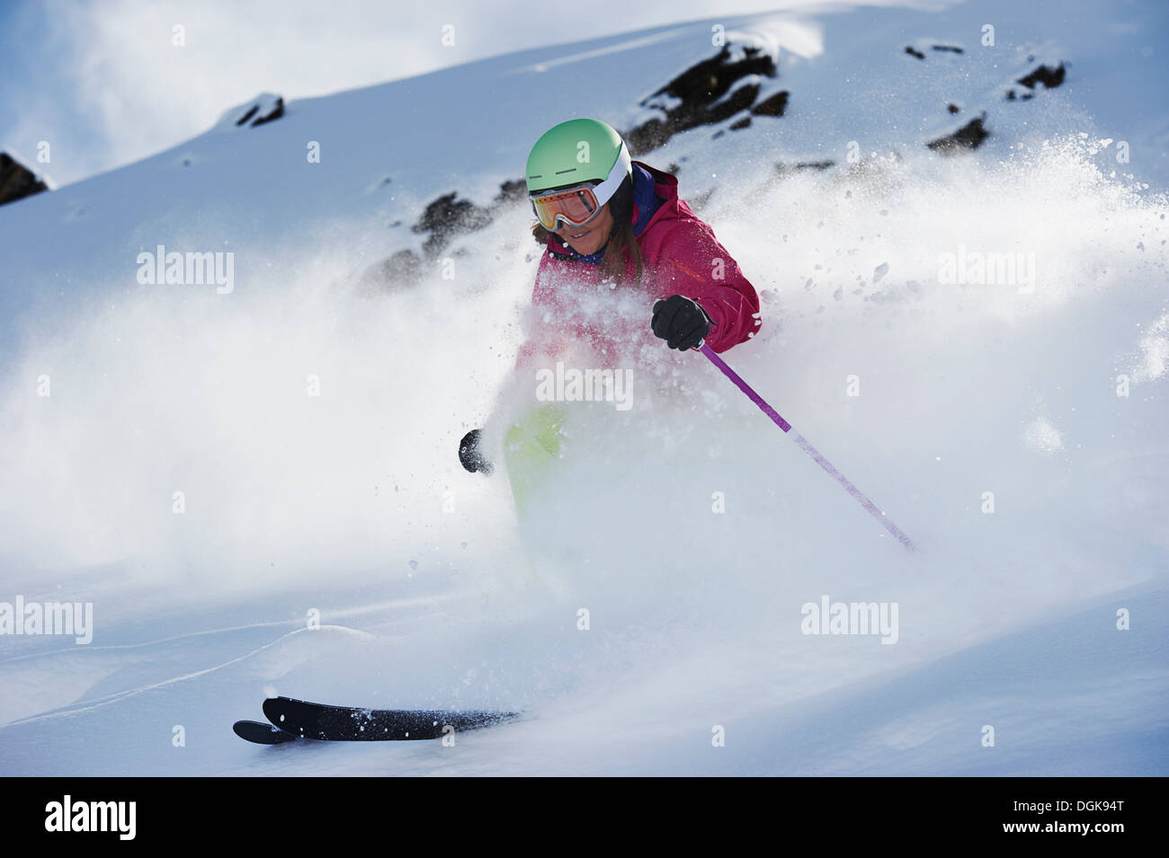 Ski alpin Femme Banque D'Images