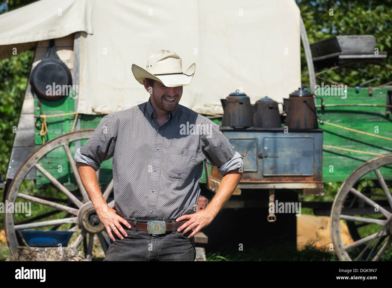 Cowboy au lieu historique national du Ranch-Bar U, Alberta, Canada Banque D'Images