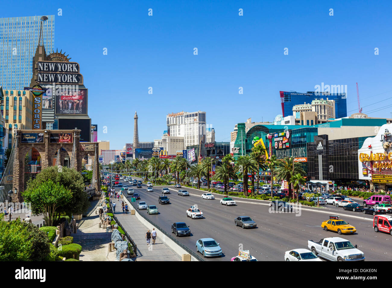 Las vegas strip from road Banque de photographies et d’images à haute