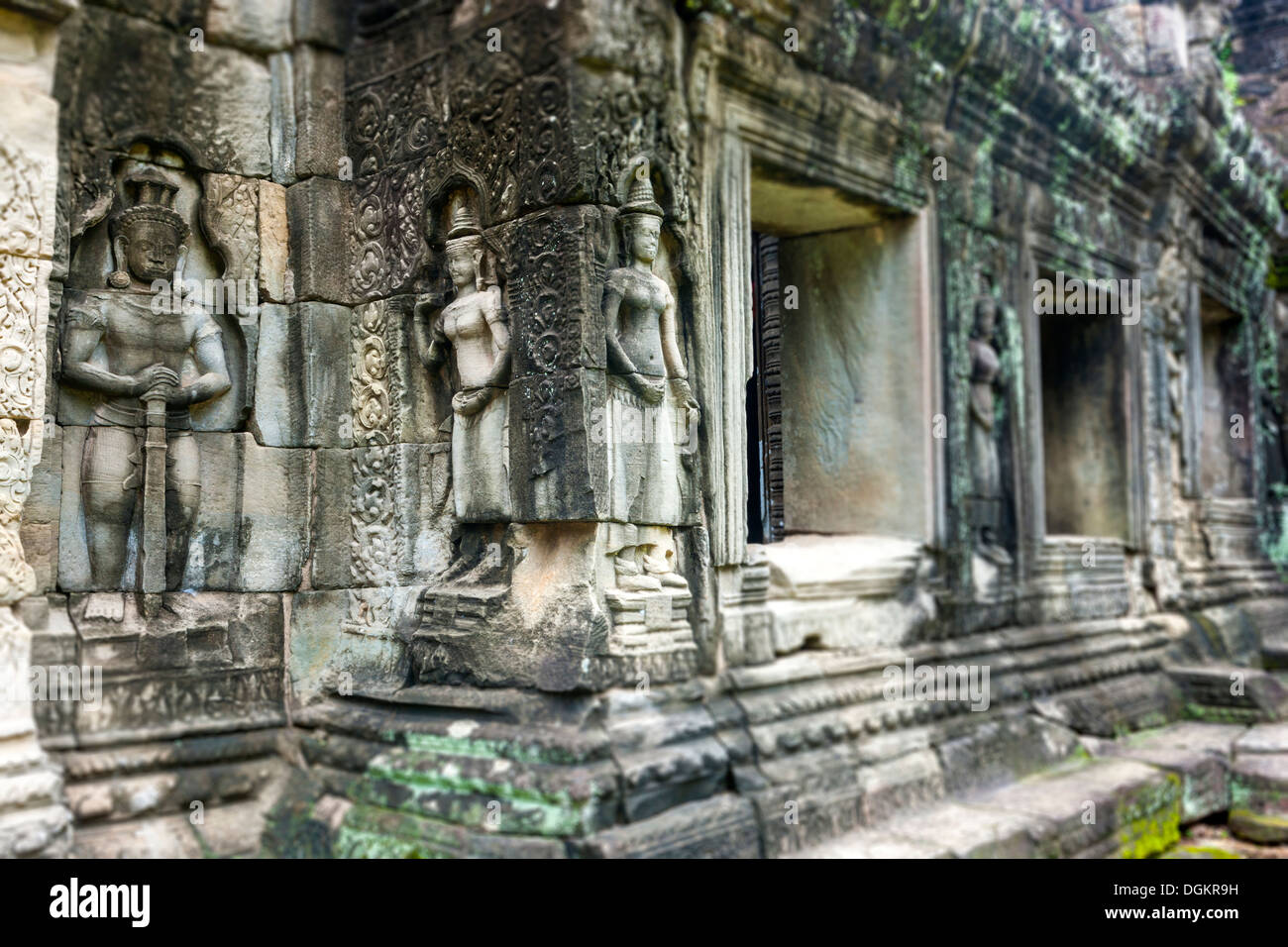 Relief sculpture à Banteay Kdei temple. Banque D'Images