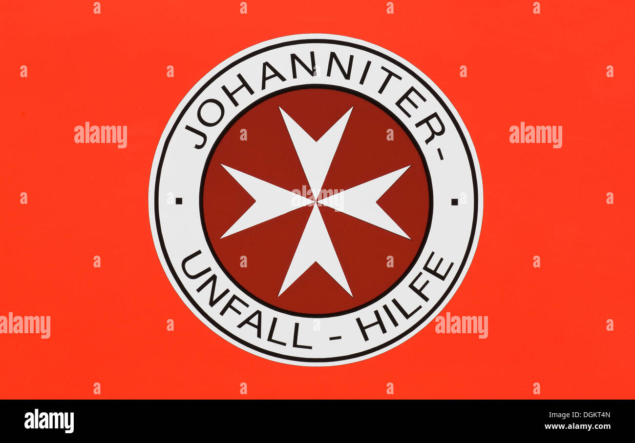 Logo de l'Johannitre-Unfall-Hilfe, Allemand de Saint-Jean-d'assistance Accident sur une base rouge signal Banque D'Images