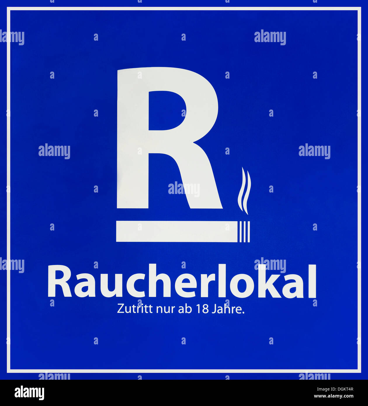 Signe, Raucherlokal allemand, d'un restaurant où il est possible de fumer, avec une cigarette allumée, uniquement aux plus de 18 ans Banque D'Images