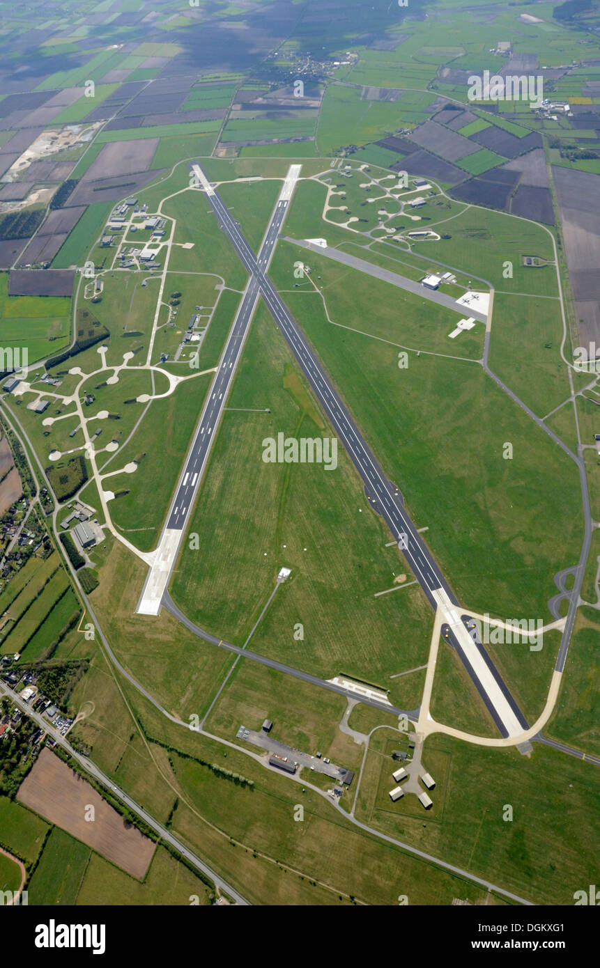 Vue aérienne de l'aérodrome, Schleswig, Jagel, Schleswig, Schleswig-Holstein, Allemagne Banque D'Images
