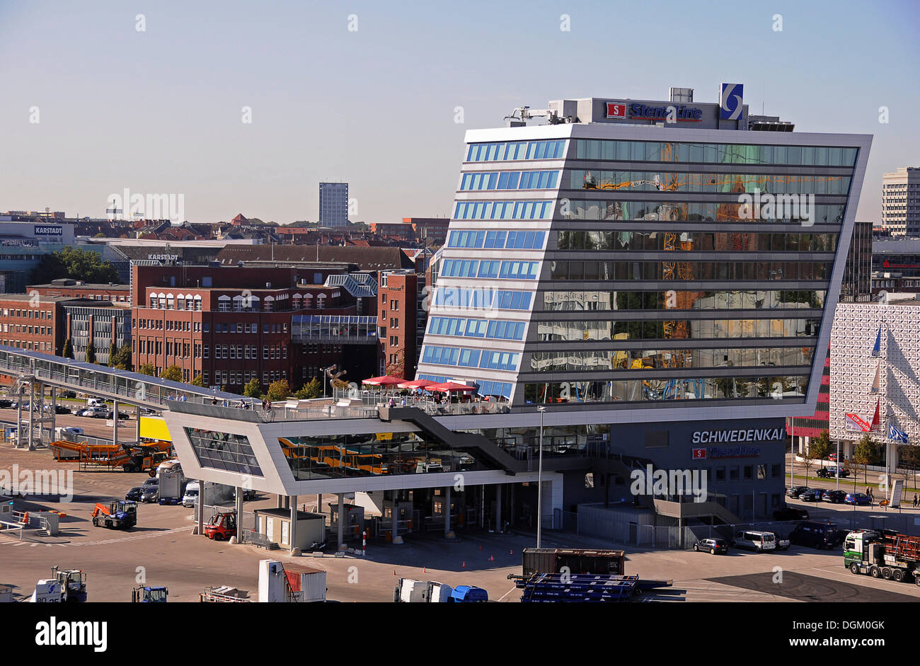 Vue sur le port de Kiel, Schweden Terminal, Kiel, Schleswig-Holstein Banque D'Images