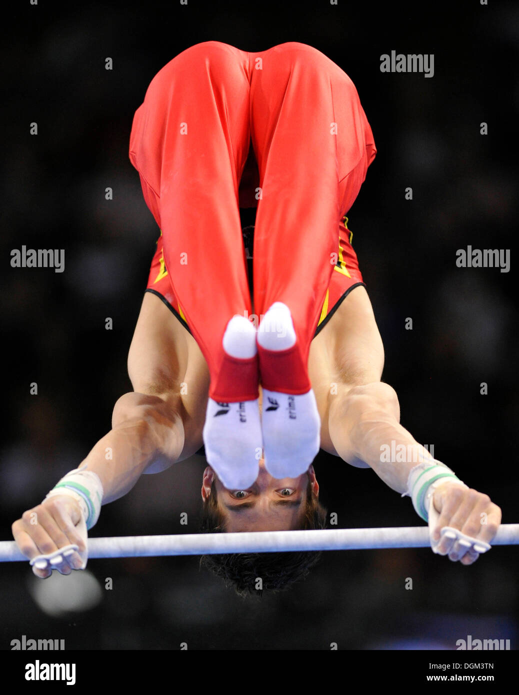 Philipp Boy, GER, sur la barre horizontale, Coupe du Monde 2010 gymnastique d'EnBW, 28e-DTB Cup, Stuttgart, Bade-Wurtemberg Banque D'Images