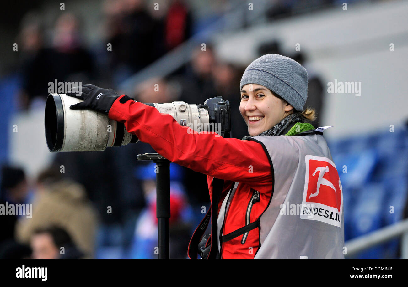 Photographe de presse, photographe de sport au travail, Rhein-Neckar-Arena, Sinsheim-Hoffenheim, Bade-Wurtemberg Banque D'Images