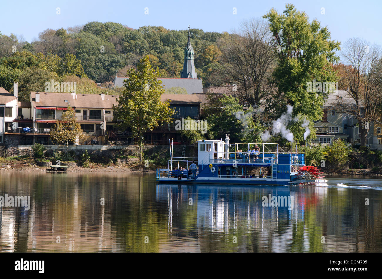 Péniche sur la rivière Delaware. Lambertville. New Jersey. USA Banque D'Images