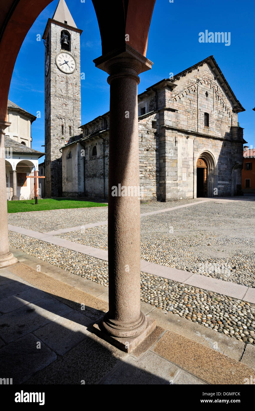 Eglise de Saint Gervasio et Protasio, Baveno, Lac Majeur, Piémont, Italie, Europe Banque D'Images