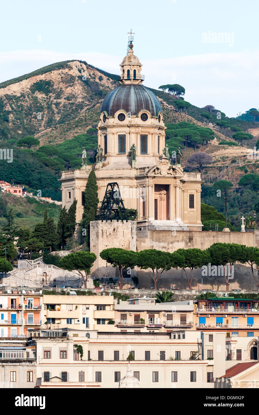 Église de Sacrario di Cristo Re Province de Messine, Sicile, Italie, Méditerranée, Europe Banque D'Images