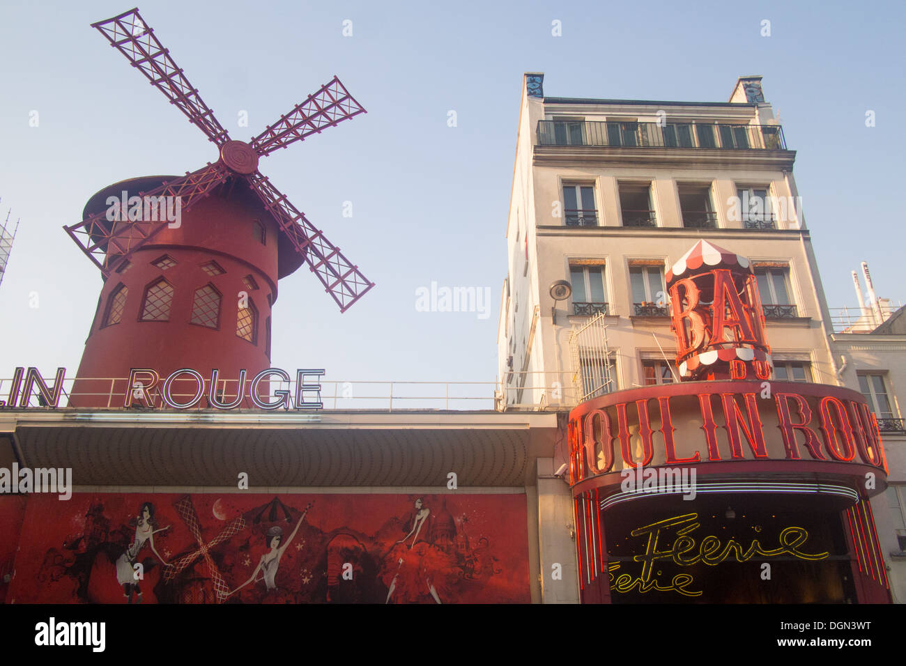 Moulin Rouge, Paris, France Banque D'Images