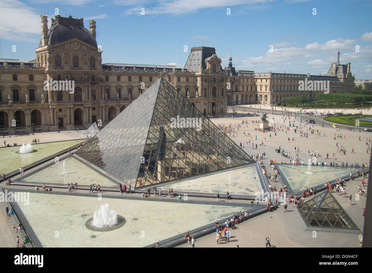 Le Louvre, Paris, France Banque D'Images