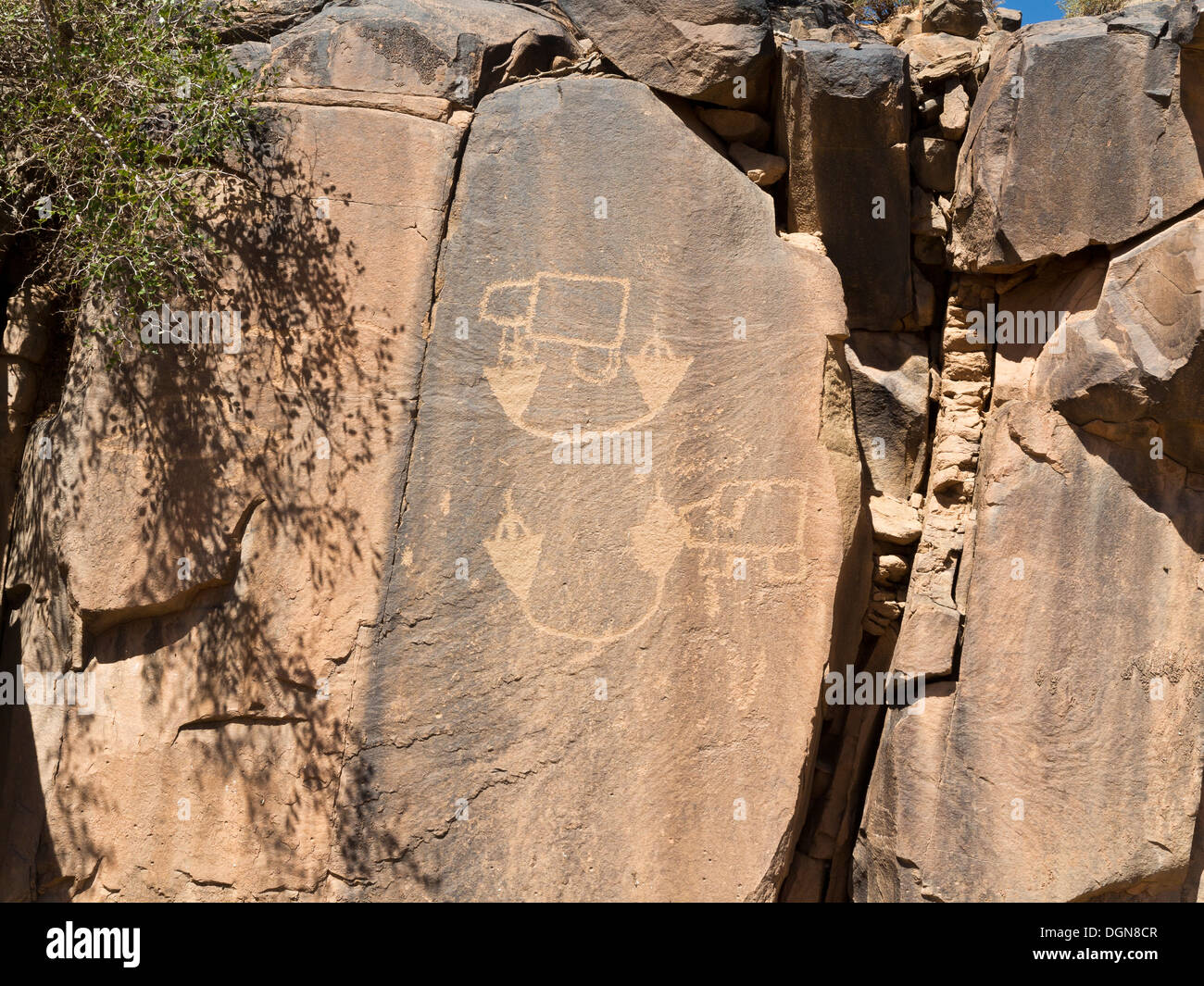 Art-rock ancienne à Jerf el Khil sur la route d'Agdz à Zagora dans la vallée du Draa, Maroc, Afrique du Nord Banque D'Images