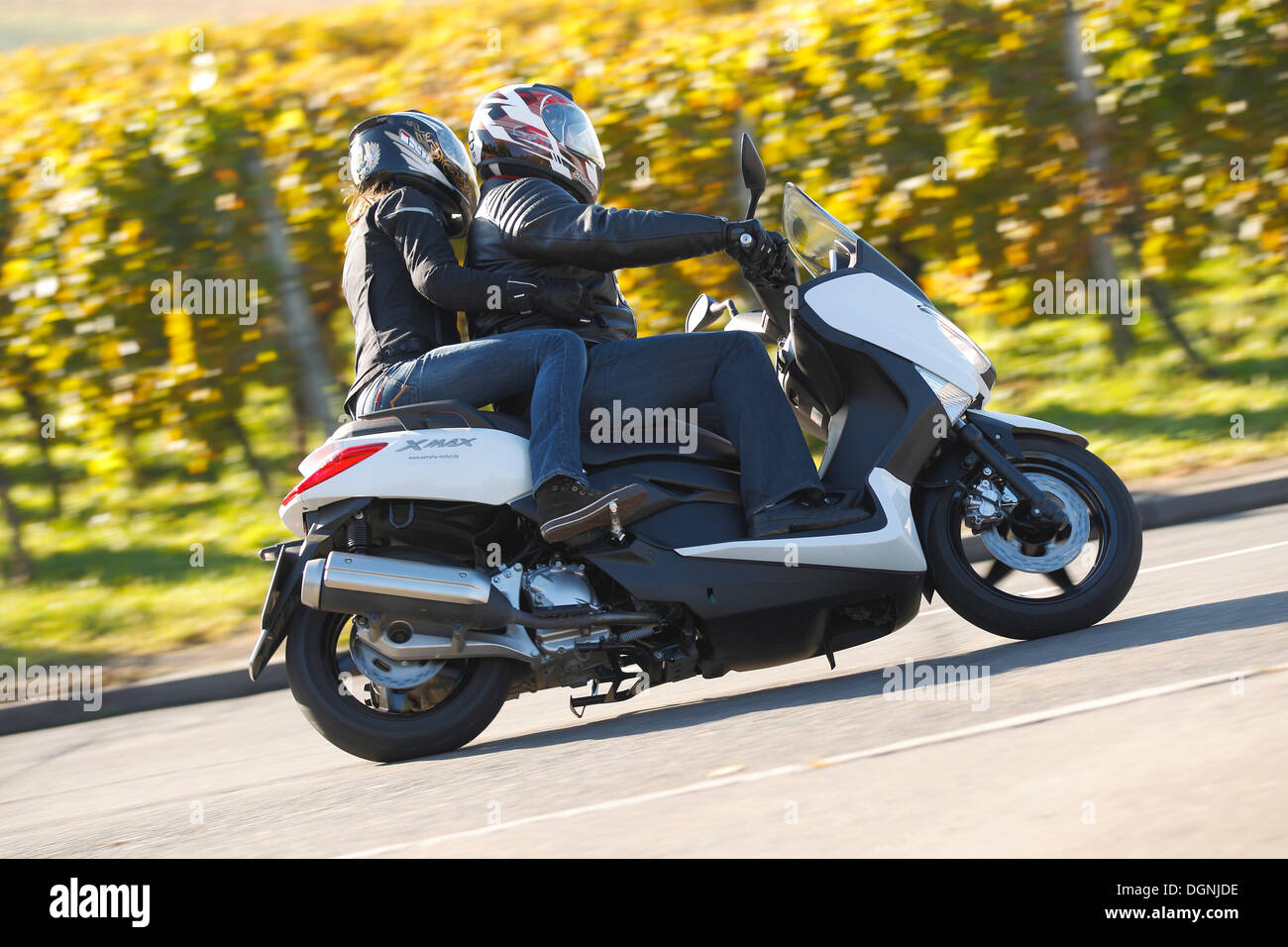 Yamaha X-max 250 scooter, conduite shot Banque D'Images