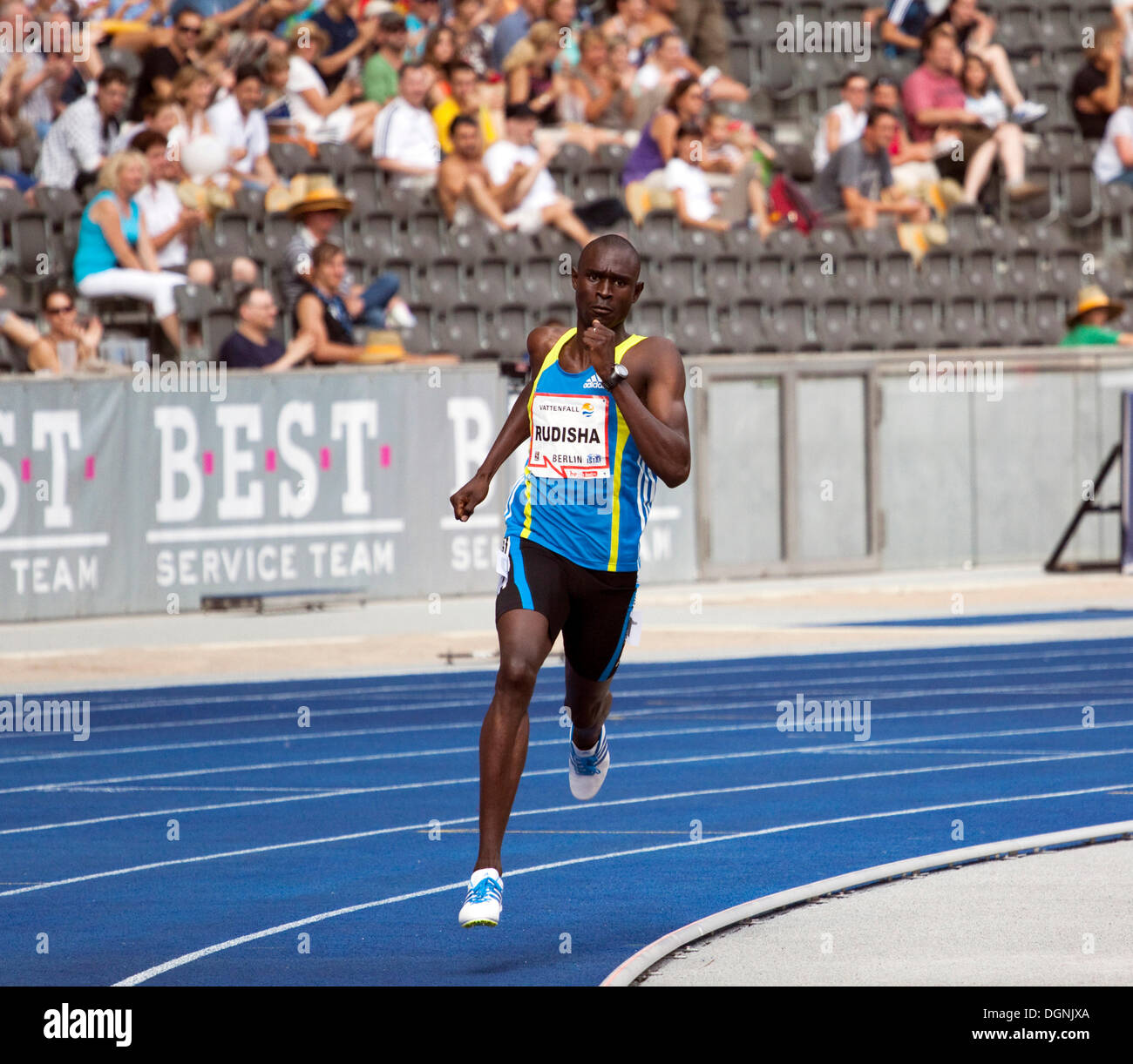 L'athlète Kenyan, David Lekuta Rudisha, exécutant ses 800 mètres record du monde pendant l'ISTAF 2010 Stadionfest International, Banque D'Images