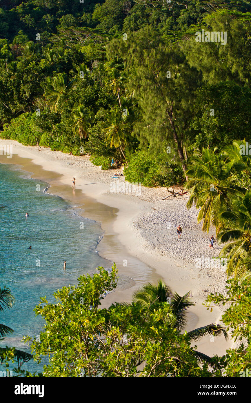 Plage Anse Takamaka, dans le sud de Mahé, l'île de Mahé, Seychelles, Afrique, Océan Indien Banque D'Images
