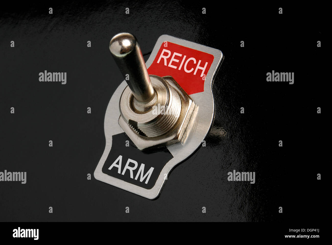L'interrupteur à bascule du Reich, étiquetés et le bras, l'allemand pour les riches et les pauvres, l'image symbolique Banque D'Images