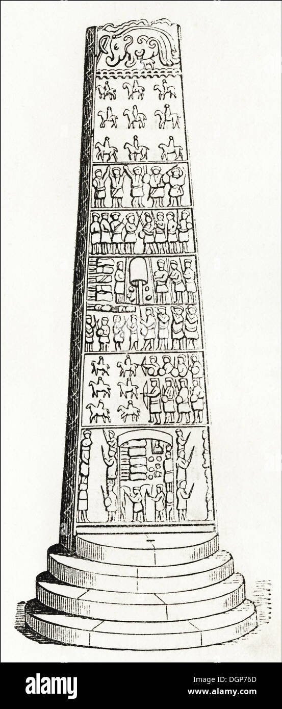 L'Angleterre anglo-saxonne. Sueno's stone permanent pilier 6.5 mètres de haut à Forres en Écosse. Circa 1845 gravure sur bois de l'époque victorienne. Banque D'Images