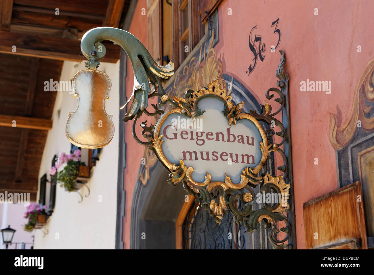 Musée de la lutherie, Mittenwald, Werdenfelser Land, région de la Haute-Bavière, Bavaria, PublicGround Banque D'Images