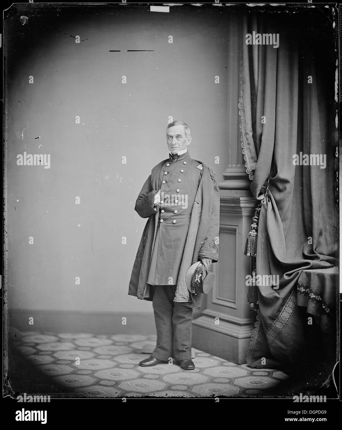 Le major Robert Anderson est un officier de l'armée américaine surtout connu pour son rôle dans les premières étapes de la guerre de Sécession, en particulier pour son commandement du fort Sumter lors de son bombardement en 1861. Banque D'Images