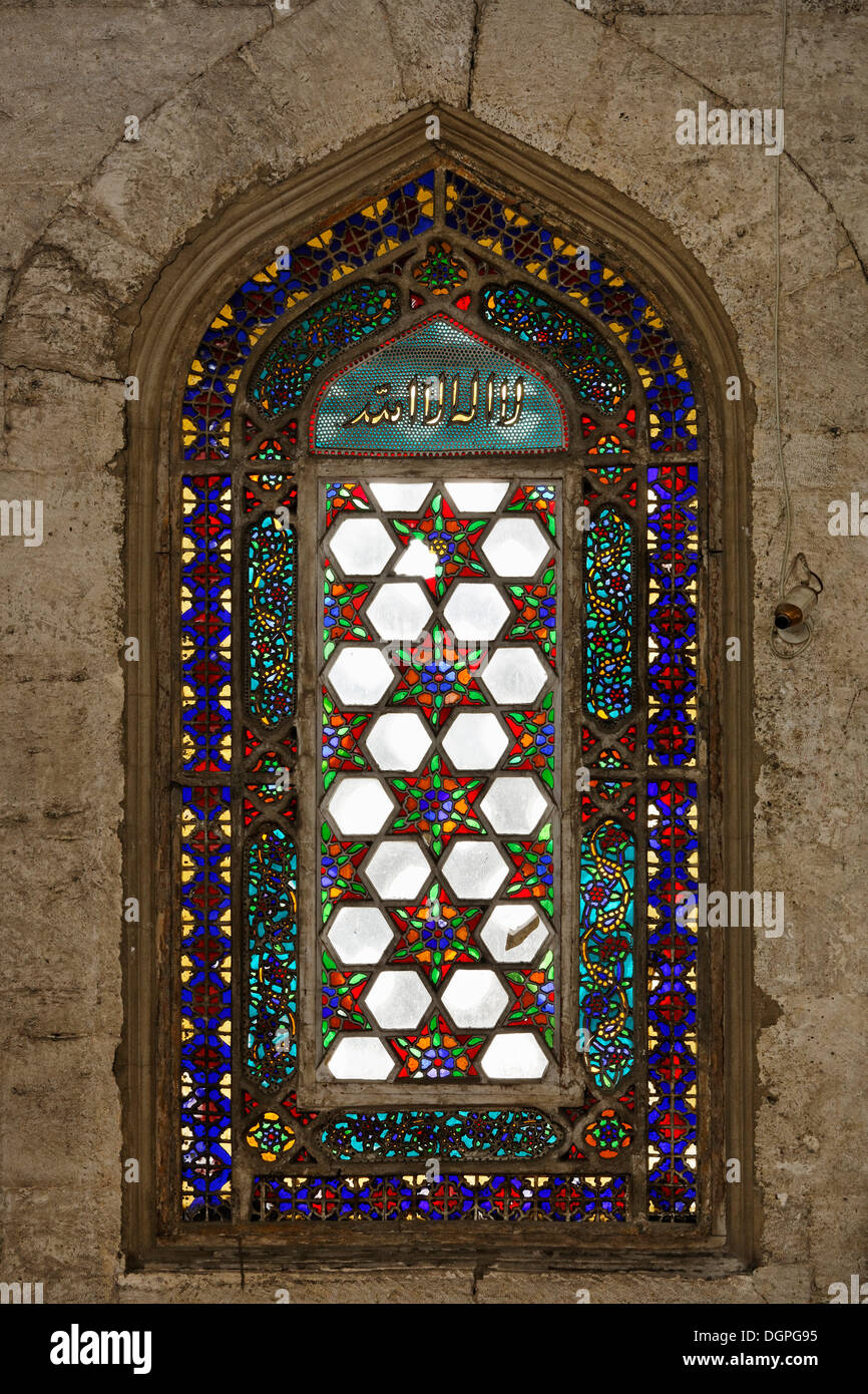 Vitrail, mosquée de Sokollu, quartier historique de Sultanahmet, Istanbul, Turquie, Europe Banque D'Images