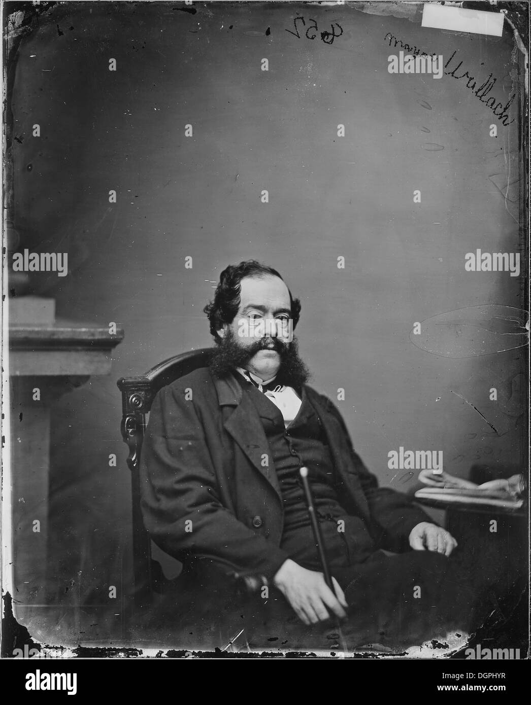 Un portrait du maire Wallach de Washington D.C. capturant son rôle en tant que dirigeant politique dans la capitale nationale. Wallach a été impliqué dans les décisions politiques locales et nationales clés au cours de son mandat. Banque D'Images