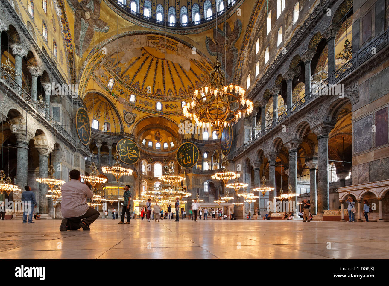Vue de l'intérieur de l'Hagia Sophia, Sultanahmet, Istanbul, côté européen, Istanbul, Turquie, Province du côté européen Banque D'Images